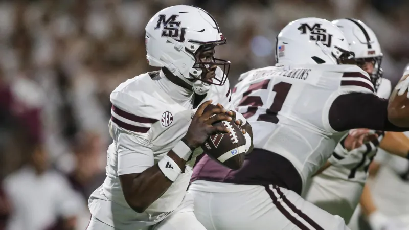 Mississippi State's Kamario Taylor wins national QB of the week award