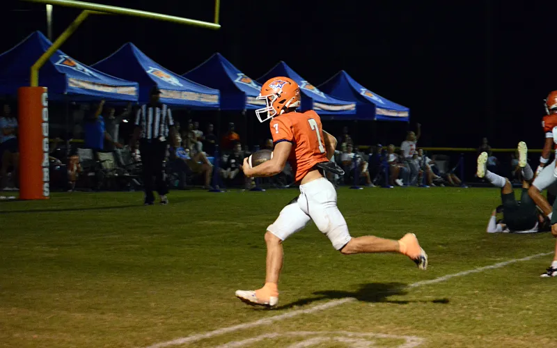 CA offense explodes in convincing win