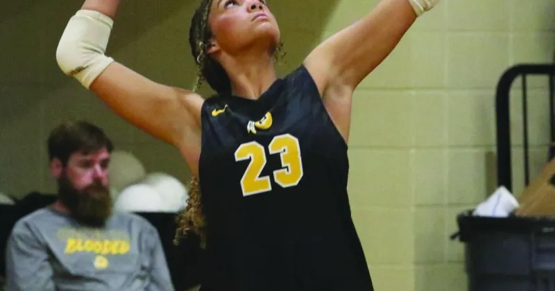 Lady Warriors roll past Columbus