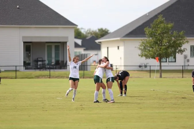 Earwood Scores Game Winner at the Horn in Lady Statesmen's 5-4 win at Trevecca