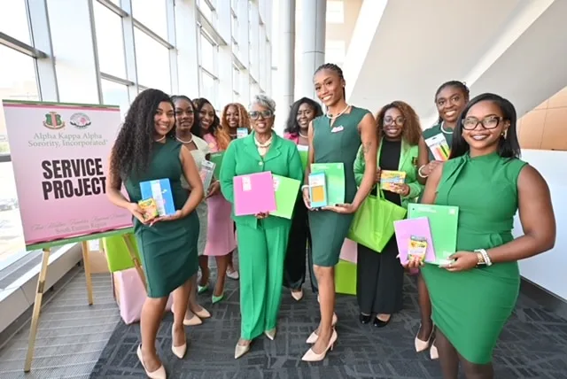AKA South Eastern Region MS Undergraduate Service Project provides hundreds of items to Canopy Children's Solutions