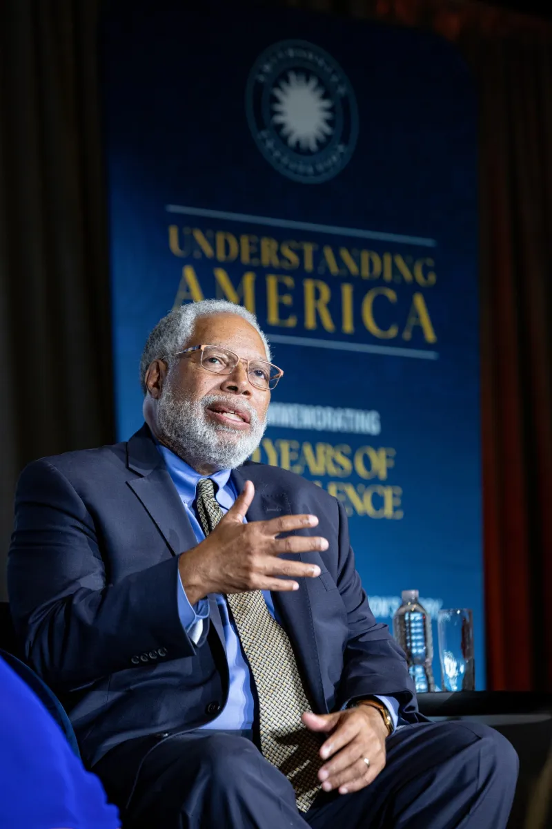 Thank you, Lonnie Bunch