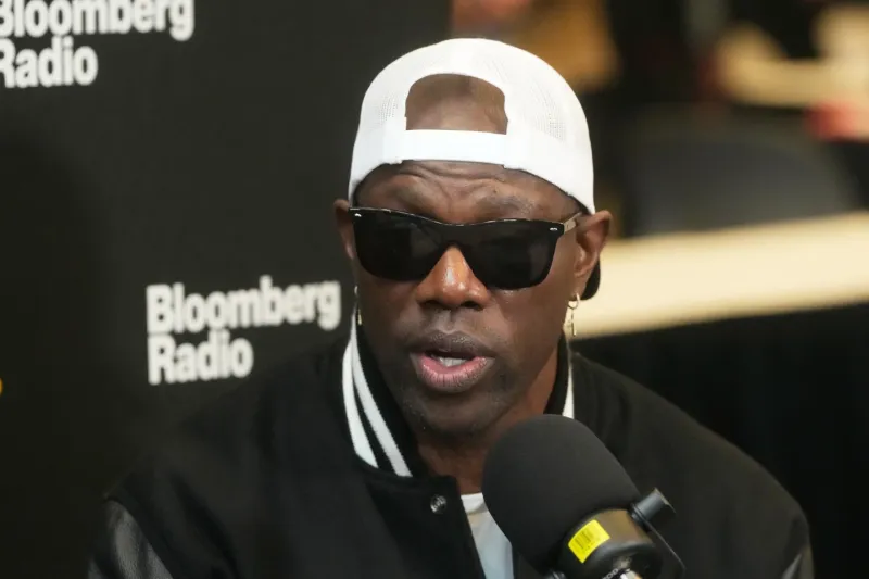 3 friends of Nolan Wells sue NFL Hall of Famer Terrell Owens for defamation