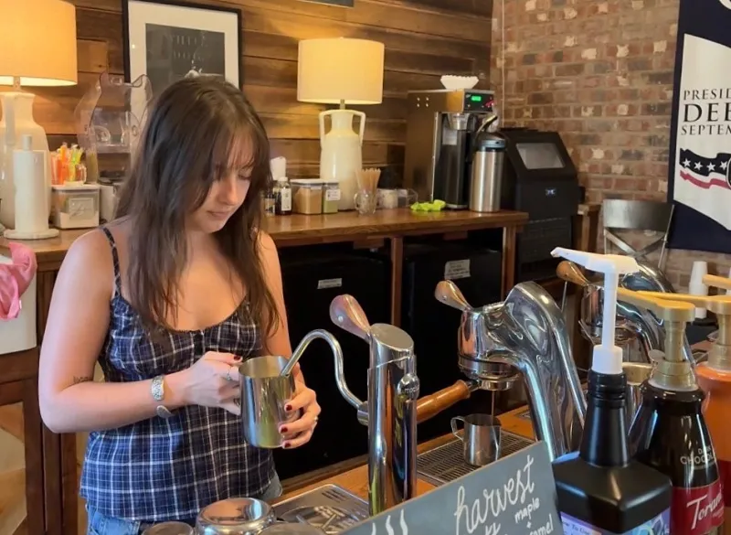 The grind doesn't stop: Student workers keep Oxford running during game days
