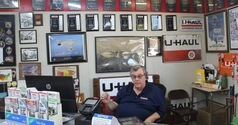 Inside the Columbus U-Haul store, 'Gunsmoke' lives on