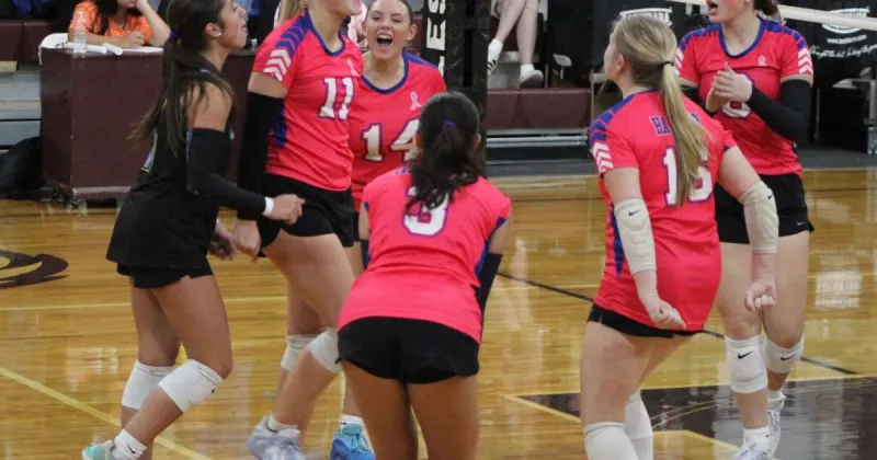 Hatley sweeps Eupora in Round 2, falls to East Union in Round 3