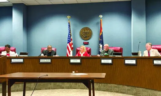 Forrest County Board of Supervisors discusses Flock cameras, dog ordinances