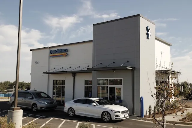 Dutch Bros opens first Oxford location