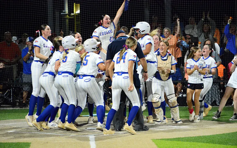 Lady Cougars flip the script to win state