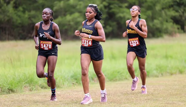 Sims, Six Belhaven Women Set PRs at Watson Classic