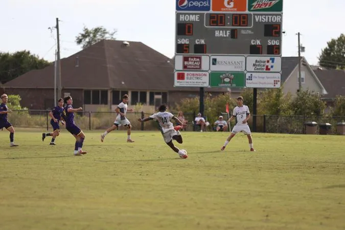 Statesmen Battle Badgers to a 1-1 Draw