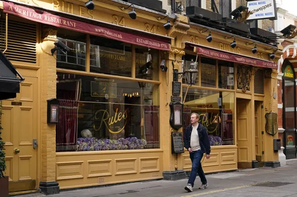 The building housing London's oldest restaurant has been donated to a conservation charity