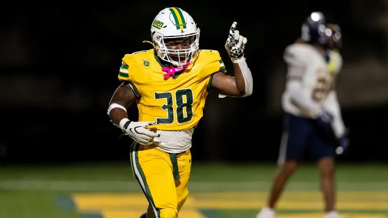 Belhaven Football Erases Early Deficit in Win at Greensboro