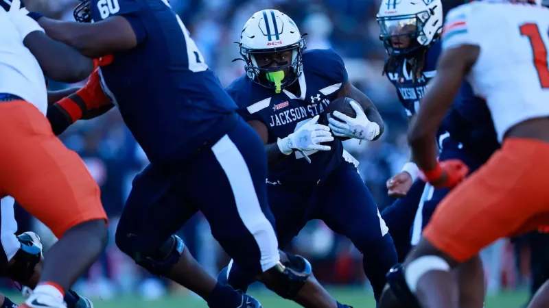 Jackson State rallies past Florida A&M to win homecoming, 27-17