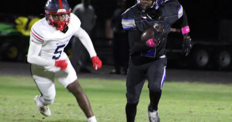 Back on Track: Bulldogs blur past Nettleton in division win