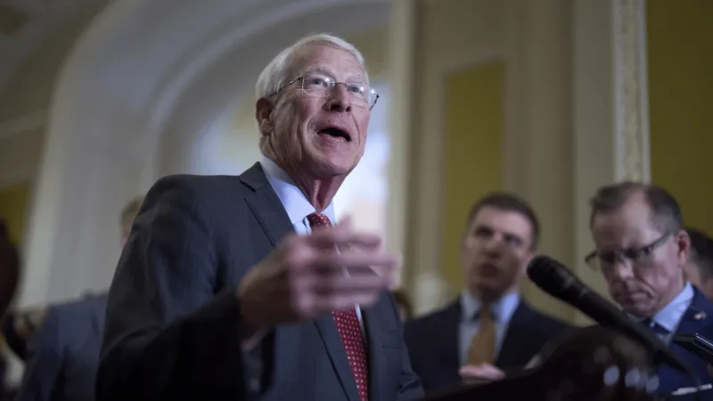 Wicker urges Trump to accept Ukraine deal: 'Please take this win!'