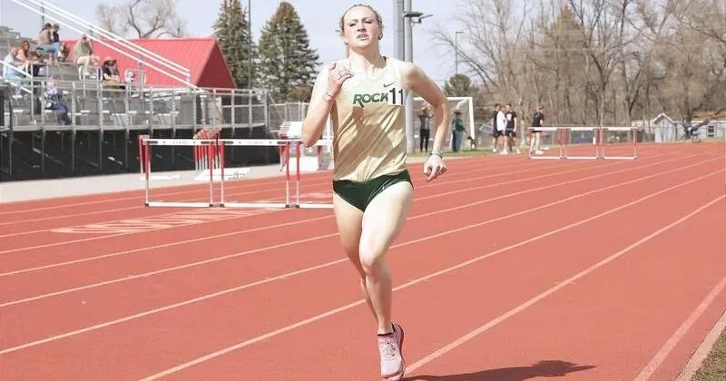 Pearcy advances, Ranum breaks record at NAIA meet