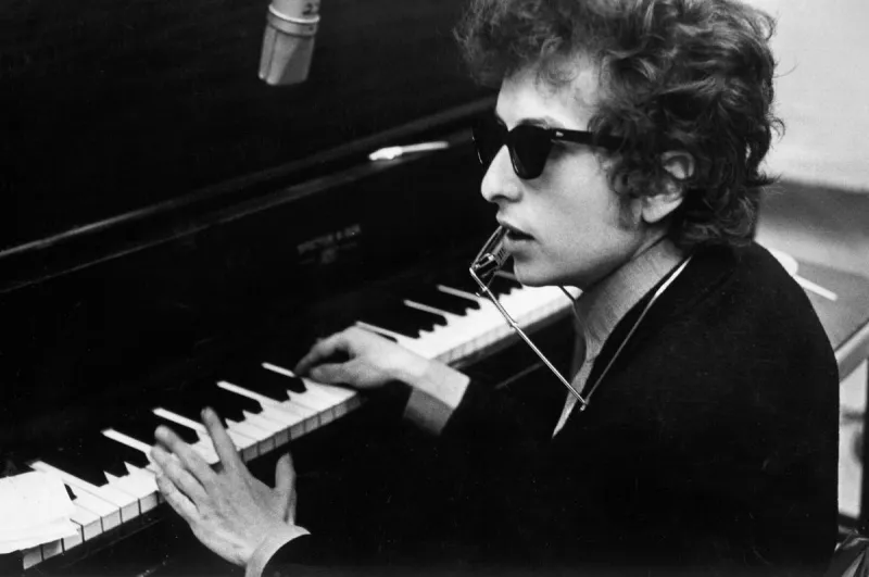 85 Bob Dylan Quotes