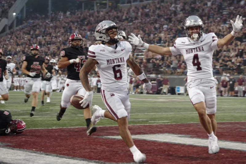 Deal floated on college athletes' name, likeness legislation