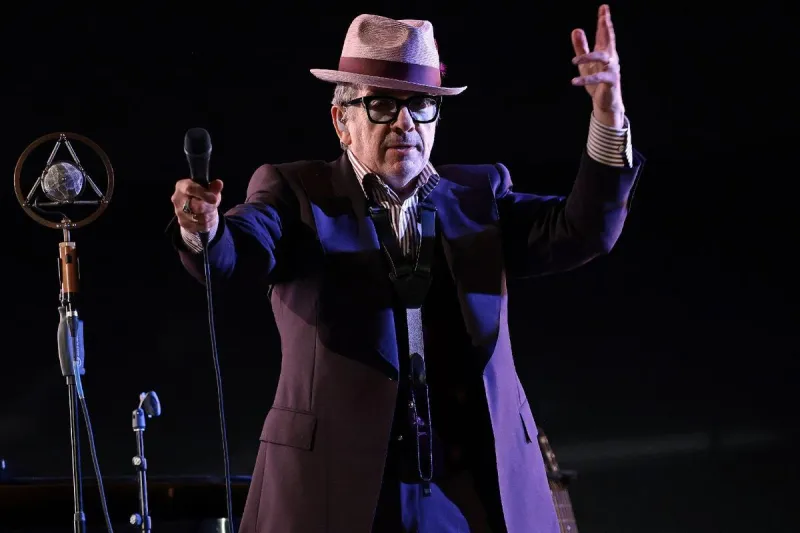 Elvis Costello Extends Tour