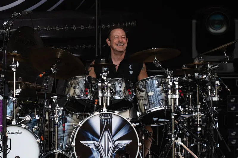 Smashing Pumpkins' Jimmy Chamberlin Reflects on 'Mellon Collie' + Looks Ahead to New Song With Butch Vig - Interview