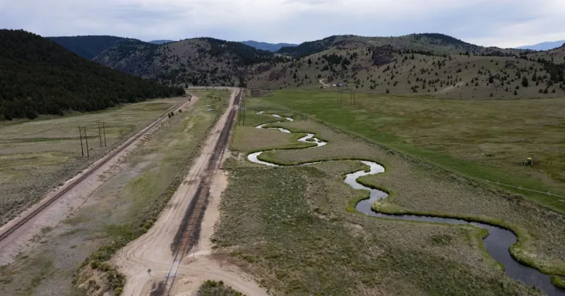Railroads skittish about foot and bicycle traffic through Durant Canyon