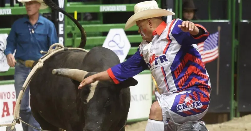 Scoreboard: College National Finals Rodeo results (June 14)
