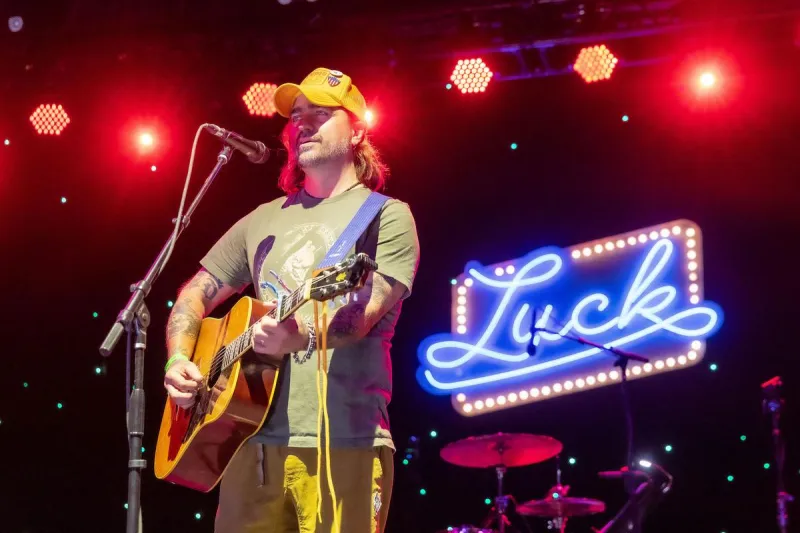 Cross Canadian Ragweed's Cody Canada Celebrates Upcoming Red Rocks Show - Interview