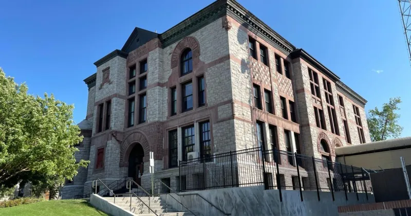 Ewing Street outside courthouse closed for a month due to construction