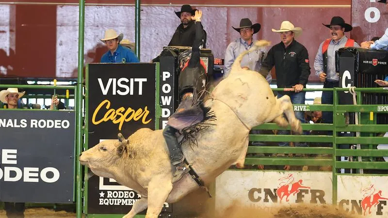 Knutson Punches Ticket to CNFR Championship Round as Bulldogs Close Out Round Three