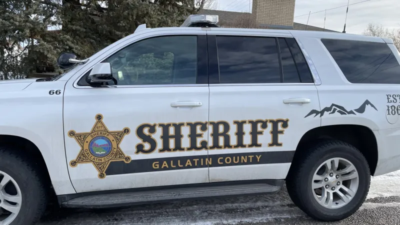 Man sustains gunshot wounds in Belgrade, suspect at large