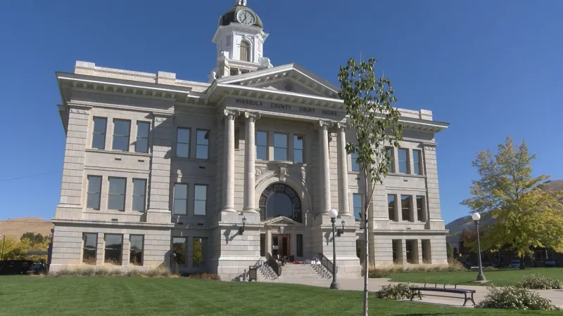 Missoula Co. to consider temporary pause on data centers