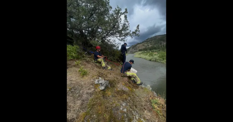 Missoula rural firefighters save person from Blackfoot River