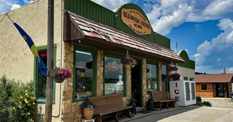 Elliston: Gateway to the northern Boulder Mountains
