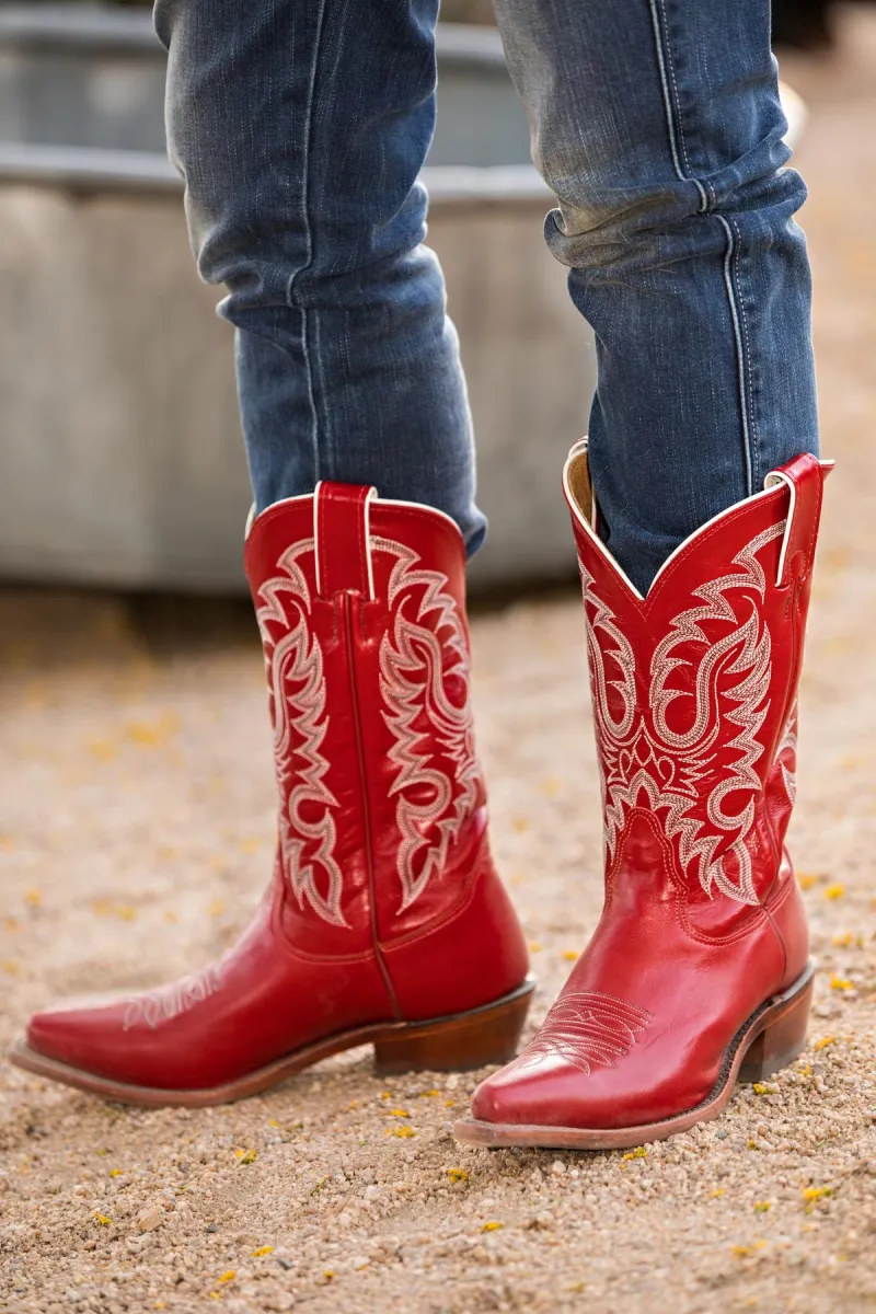 Red White & Boots These Boots Are Made For Walkin'