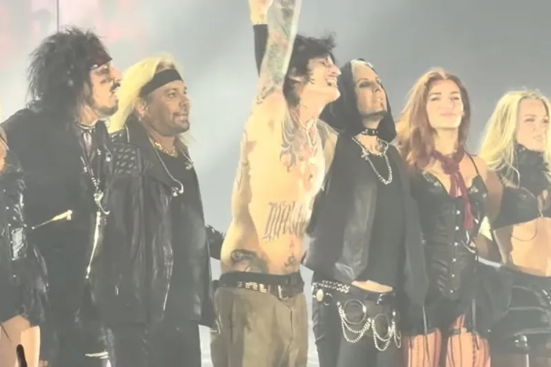 Motley Crue Launch 'Return of the Carnival of Sins' Tour: Video, Set List