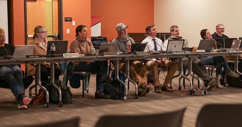 Kalispell Board of Trustees votes to appeal Glacier High wrestling lawsuit decision