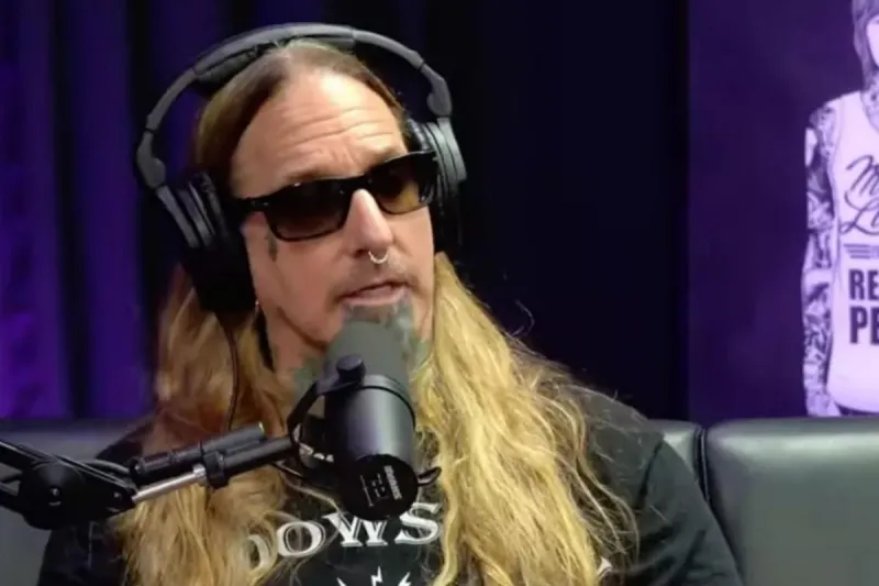 DevilDriver's Dez Fafara Reveals Health Scare That Impacted Last 2 Years