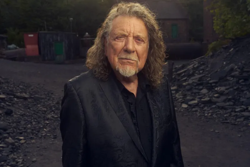 Robert Plant Loses to Teenager at Surprise Chess Match Appearance