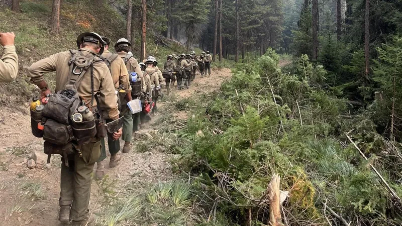 Evacuation warnings in place for Skillet Fire