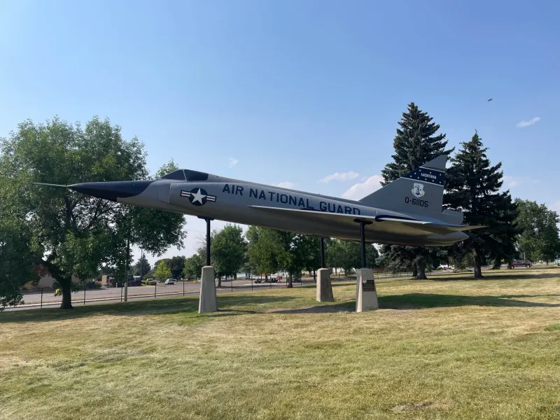 120th repaints static jet display in Lions Park