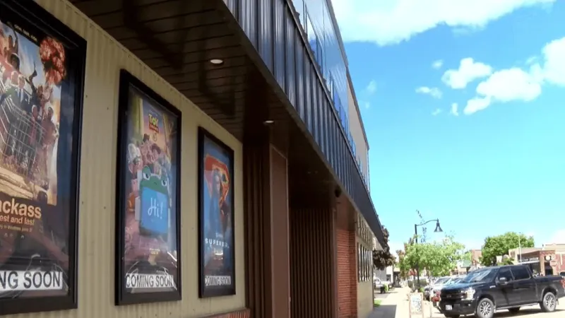 NBC MT Today: Wildfire updates, toxic algal blooms, Polson theater thrives