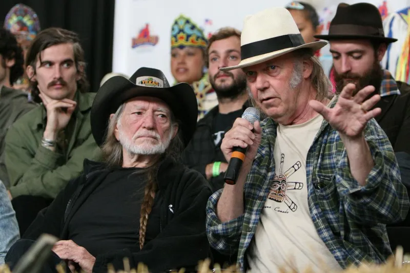 Neil Young Will Play Two More Concerts With Willie Nelson in 2026