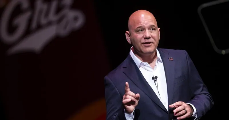 'Let's get to work': UM President Shinn gives first 'State of University' address