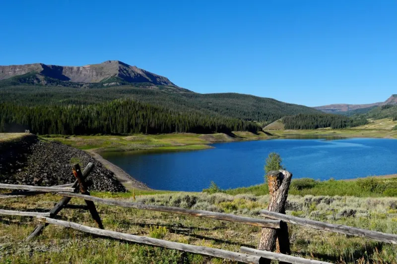 Three Colorado River states agree to massive water cuts