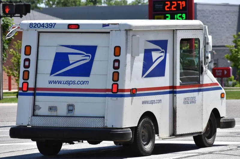 USPS Holiday Shipping Prices Are Changing for Montana