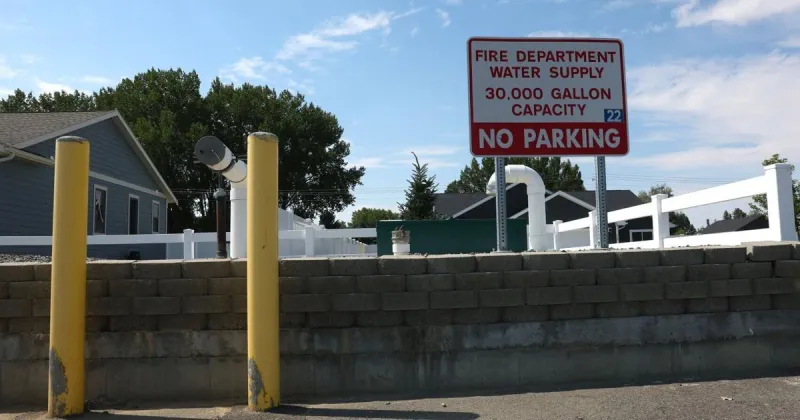 Firefighters who responded to Sunday shooting, blaze had to use dry hydrants