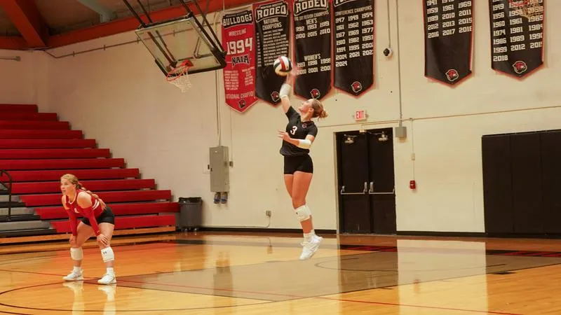 UMW Volleyball Competes at I-84 Classic