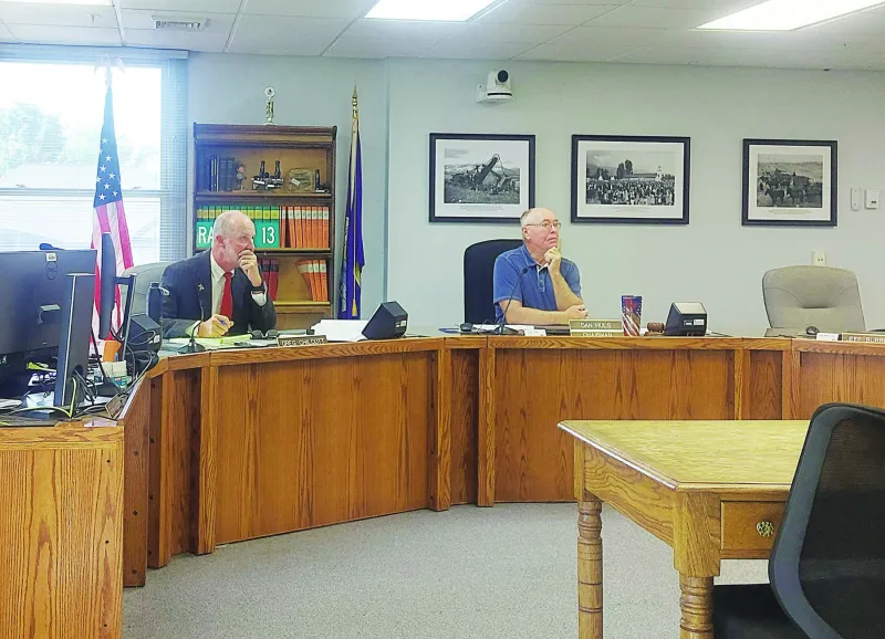 Commissioners propose 6 year terms