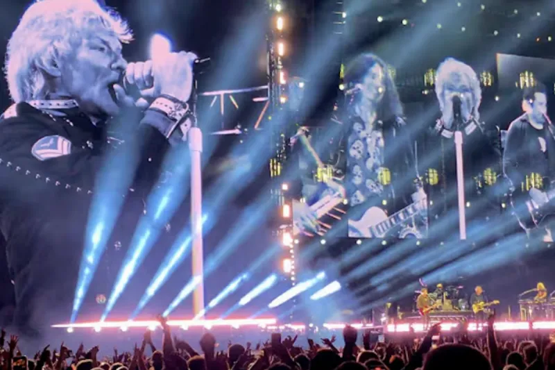 Bon Jovi Digs Out Two Classics at Scotland Show